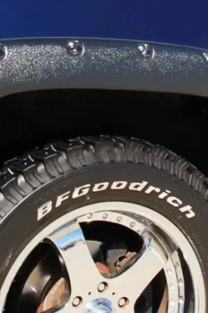 Free Shipping GMC Sierra Prestige Front Pair RX Rivet Style Standard Fender Flare Set - RX103SA