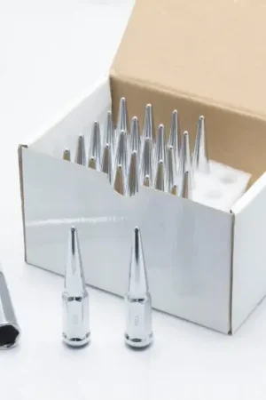 Luxury Wheel Mate Spiked Lug Nuts Set of 24 - Chrome 14x1.50