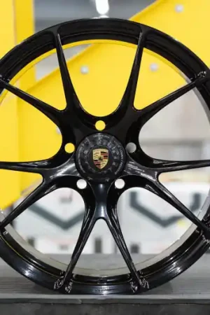 Vossen X Champion RS74 21X9 / ET32 / Gloss Black Wheel / Centerlock / 911 Turbo 992 - Front Shop Now