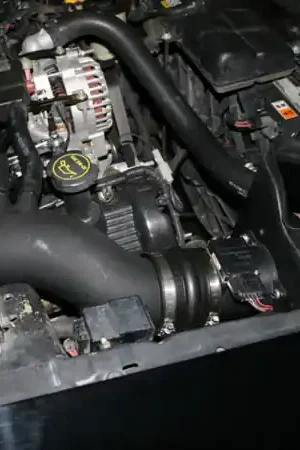 While Supplies Last Airaid 99-04 Mustang GT MXP Intake System w/ Tube (Dry / Red Media)