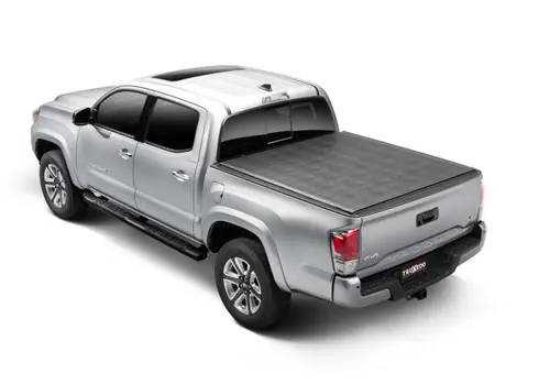 Buy Today Truxedo 2022-2024 Toyota Tundra 6ft. 6in. Sentry Bed Cover - Without Deck Rail System