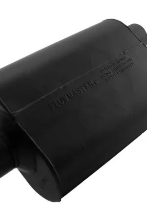 Crafted Flowmaster Super 40 Series Chambered Muffler Super 40 - 3.00 Center In / 2.50 Dual Out - Aggressive Sound